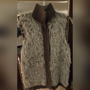 Womens Elle Ribbed Knit Sweater Vest in Dark Gray,S, NWOT